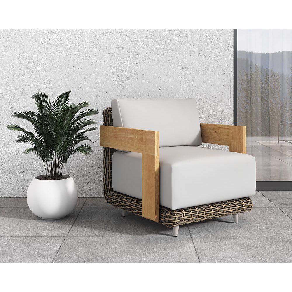 Potenza Armchair - Light House Co.
