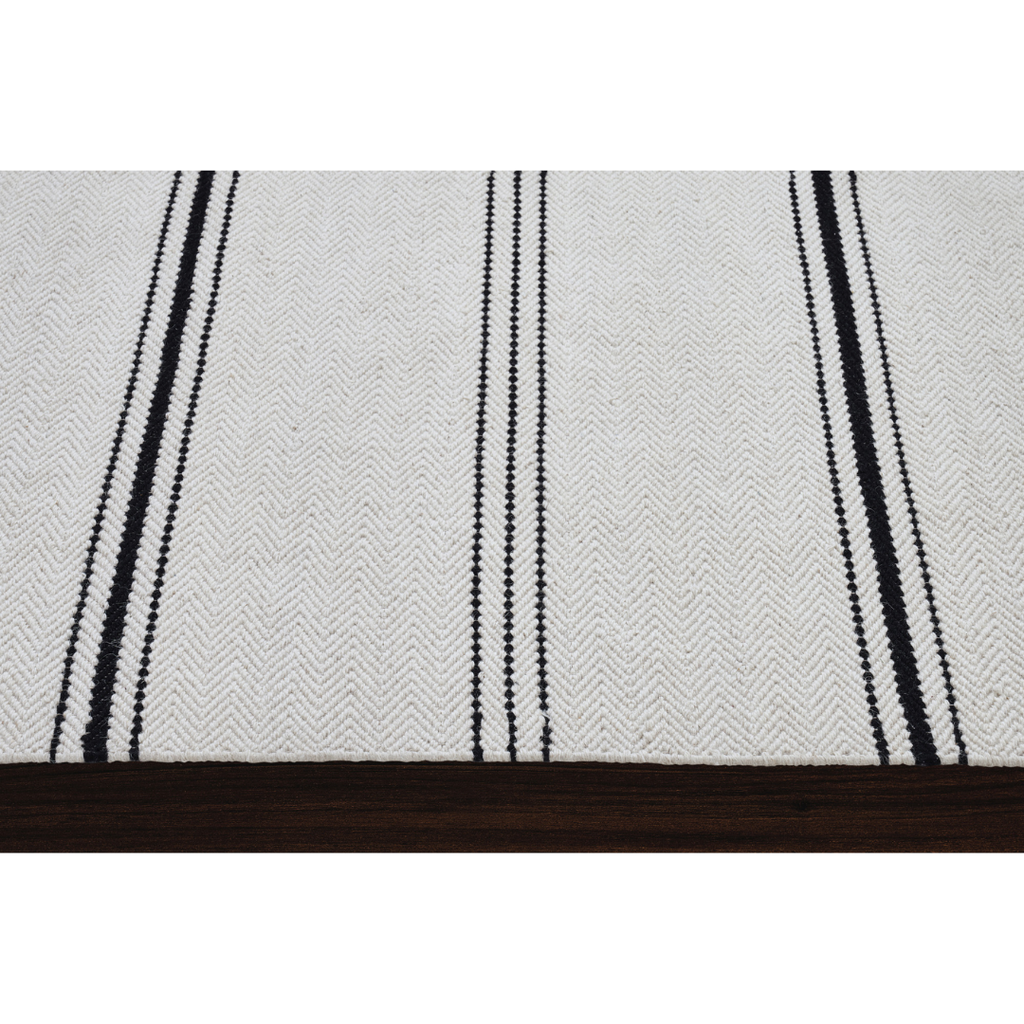 Alice Ivory & Black Rug - Light House Co.