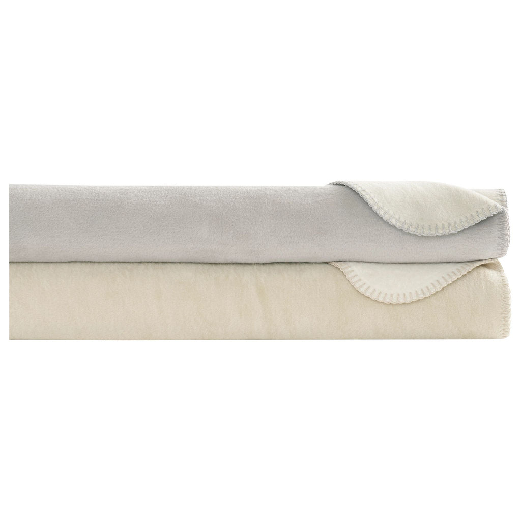 Faro Fleece Natural Blanket - Light House Co.