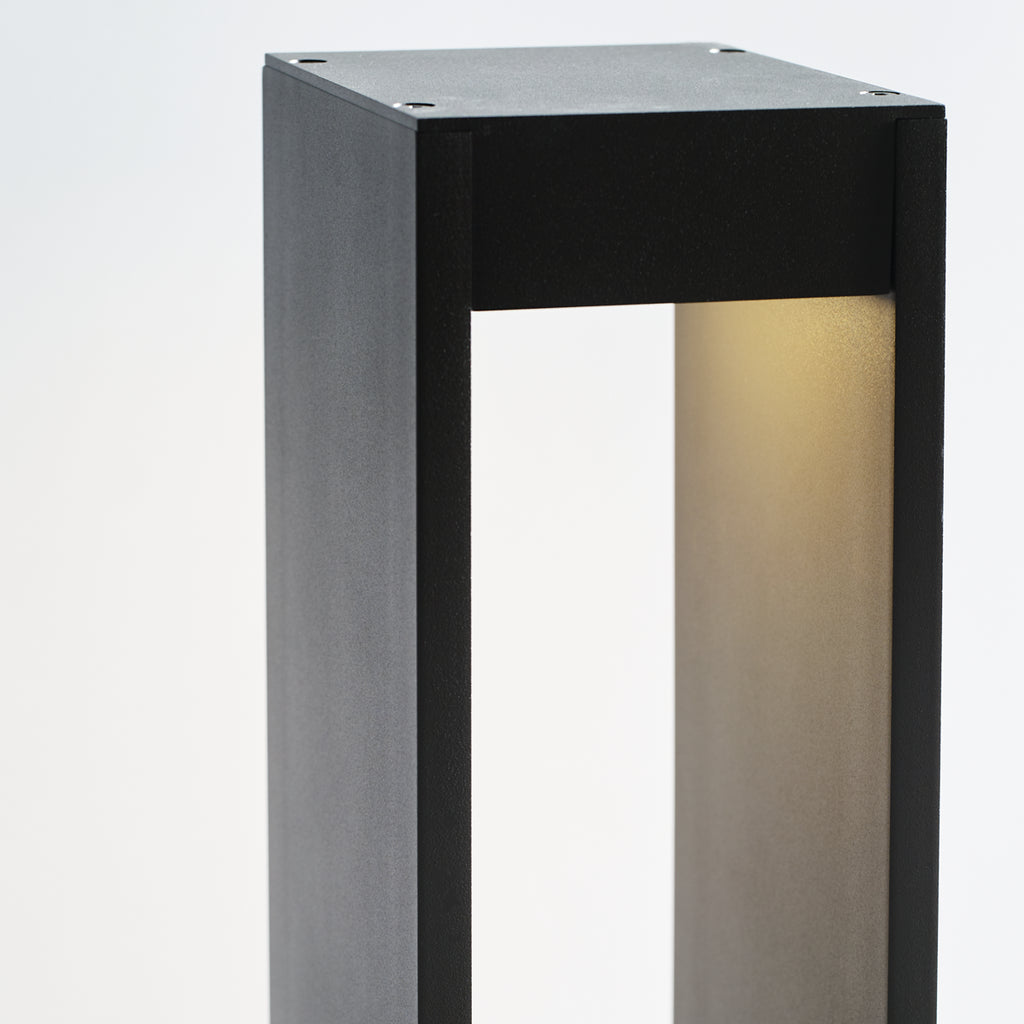 Syntra 18 Outdoor Path - Light House Co.